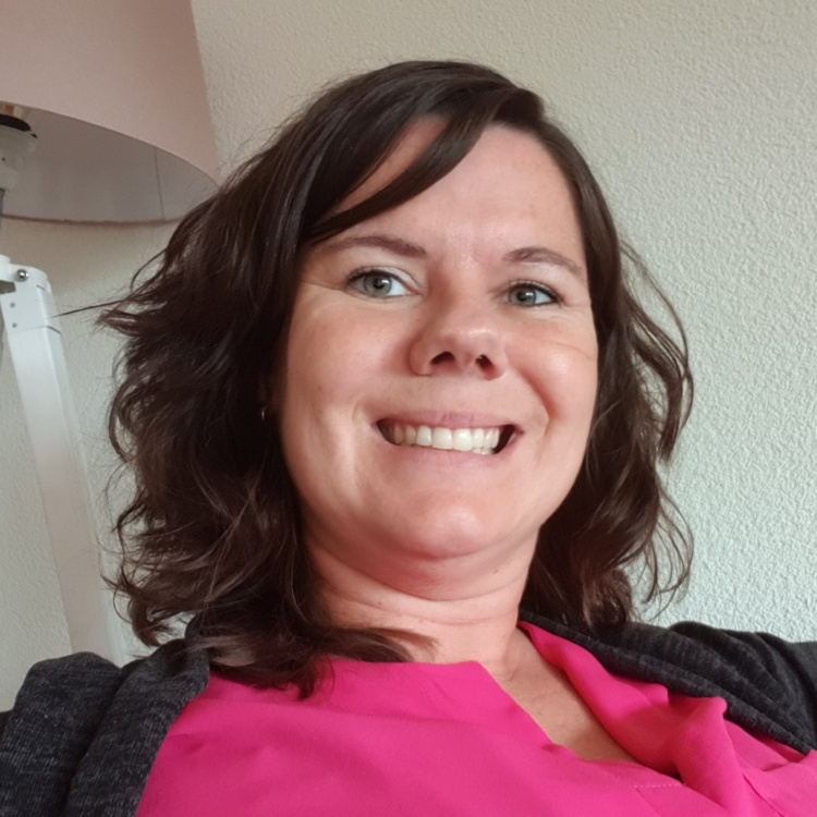 Linda van den Broek